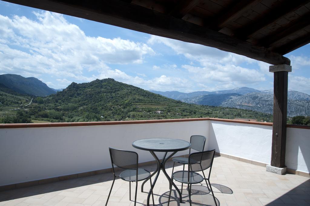 Turismo Rurale Belvedere Pradonos Dorgali Exterior foto