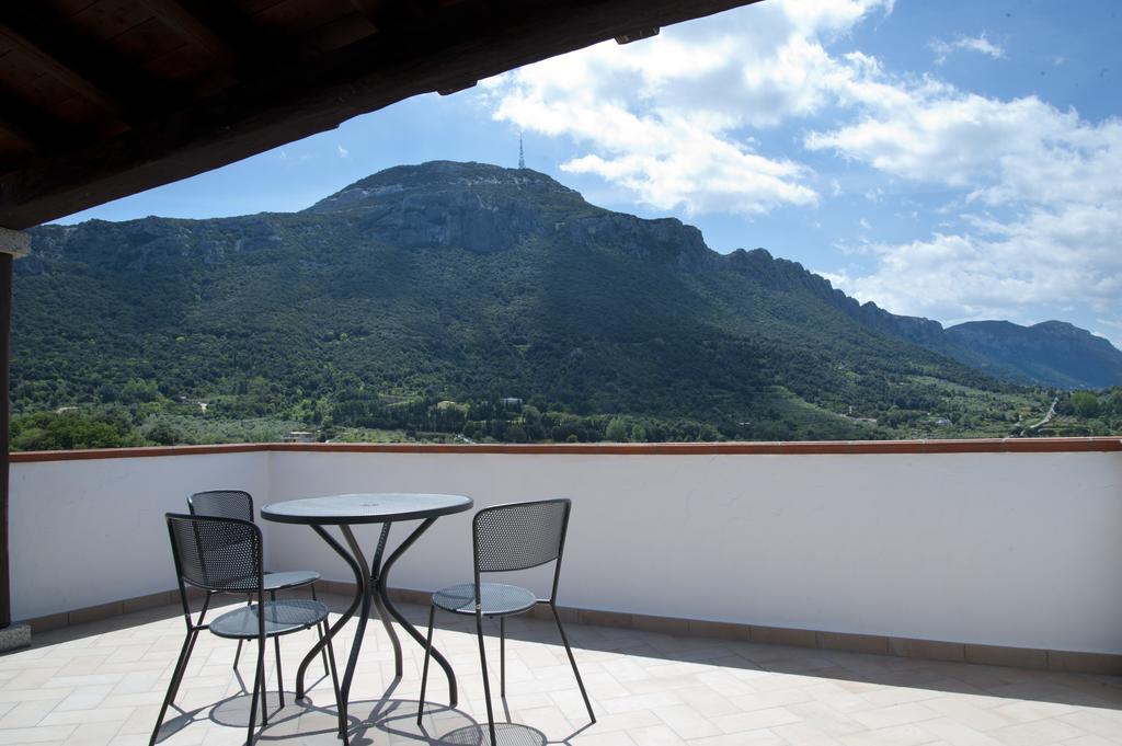 Turismo Rurale Belvedere Pradonos Dorgali Exterior foto