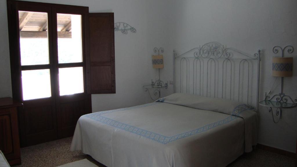 Turismo Rurale Belvedere Pradonos Dorgali Habitación foto